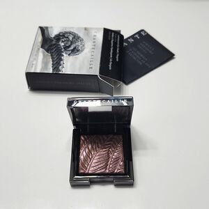 Chantecaille Pangolin eye shadow